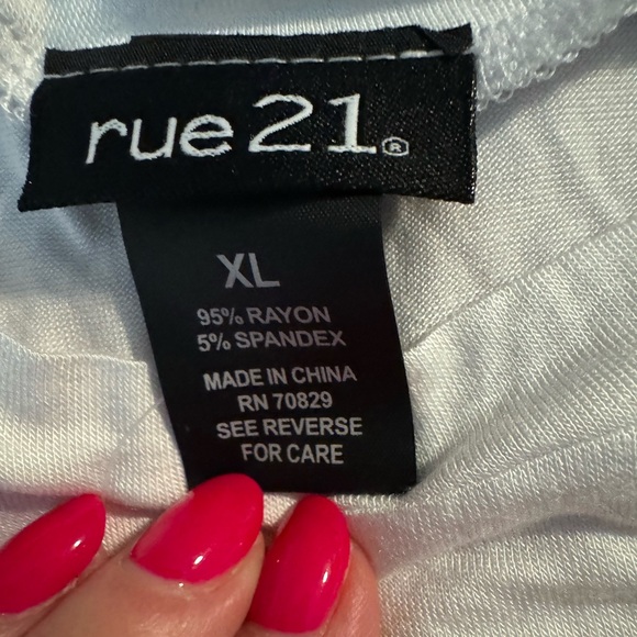 NWT Rue 21 “Free Spirit” Graphic Tank Top in Multiple Sizes - Picture 5 of 5